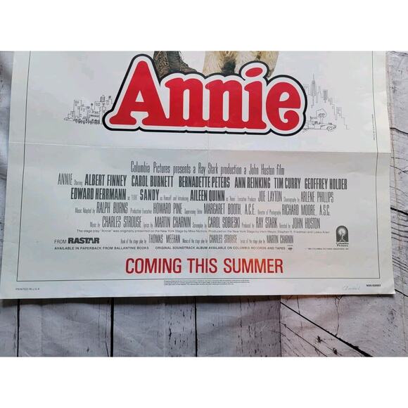 ANNIE Theater Movie Poster One Sheet 1982 Orphan Musical Read - Picture 4 of 11